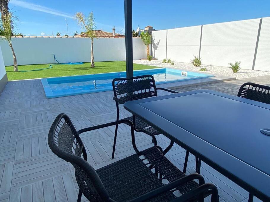 Moderna Villa Con Piscina Privada By Chiclanadreams 치클라나 데 라 프론테라 외부 사진